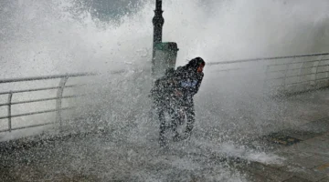 ثلوج وصقيع.. تحذيرات من الجليد والضباب بسبب تقلبات طقس لبنان المتوقعة